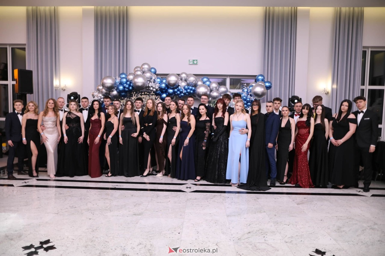 Studniówka w ZSZ nr 2 [07.02.2026] - zdjęcie #206 - eOstroleka.pl