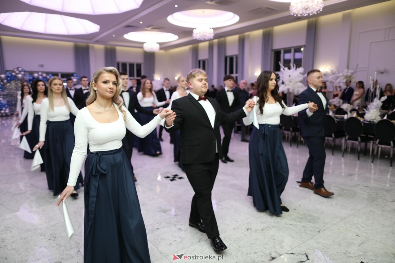 Studniówka w ZSZ nr 2 [07.02.2026] - zdjęcie #395 - eOstroleka.pl