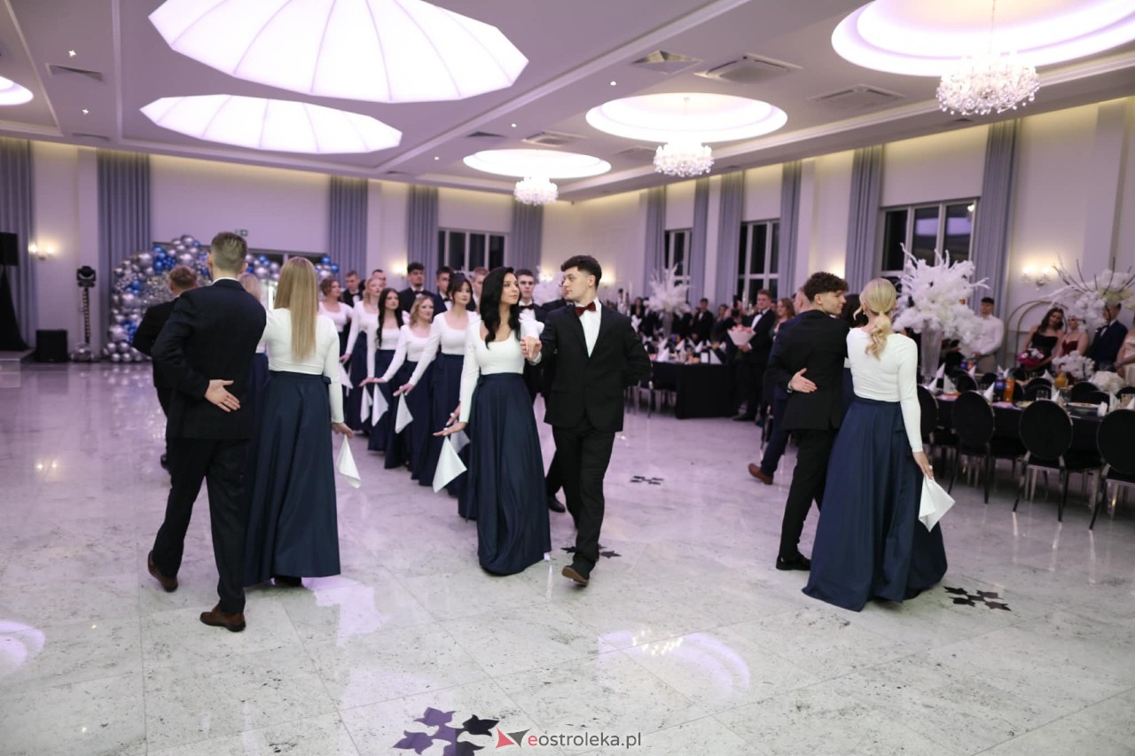 Studniówka w ZSZ nr 2 [07.02.2026] - zdjęcie #391 - eOstroleka.pl