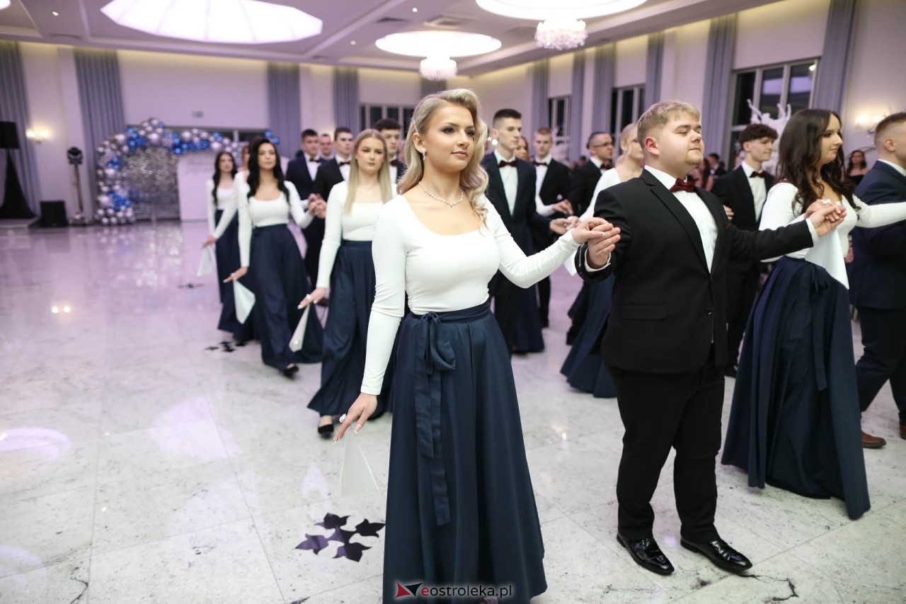 Studniówka w ZSZ nr 2 [07.02.2026] - zdjęcie #390 - eOstroleka.pl