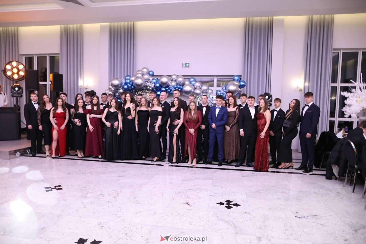 Studniówka w ZSZ nr 2 [07.02.2026] - zdjęcie #287 - eOstroleka.pl