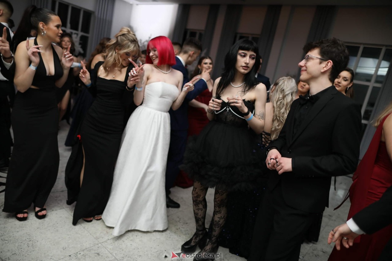 Studniówka w ZSZ nr 2 [07.02.2026] - zdjęcie #239 - eOstroleka.pl