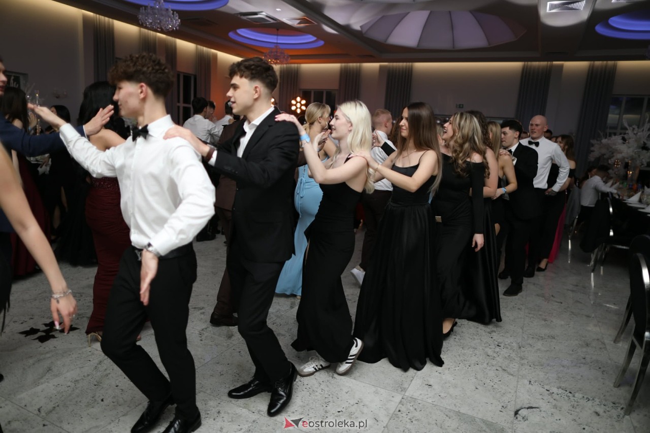 Studniówka w ZSZ nr 2 [07.02.2026] - zdjęcie #234 - eOstroleka.pl