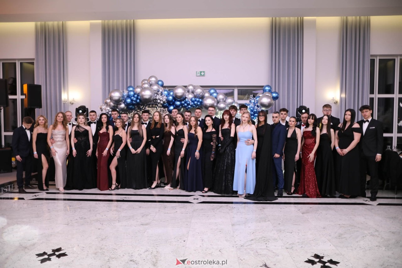 Studniówka w ZSZ nr 2 [07.02.2026] - zdjęcie #286 - eOstroleka.pl