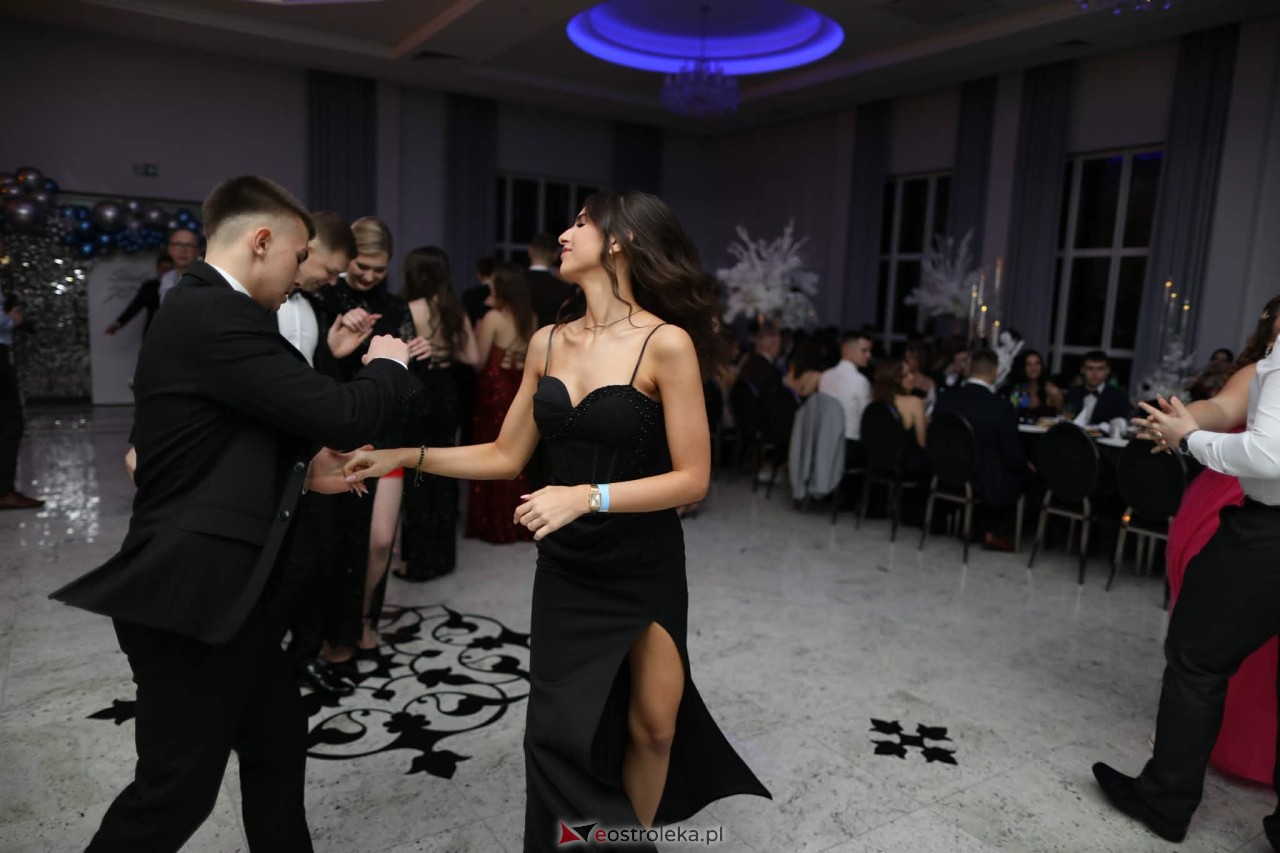 Studniówka w ZSZ nr 2 [07.02.2026] - zdjęcie #229 - eOstroleka.pl