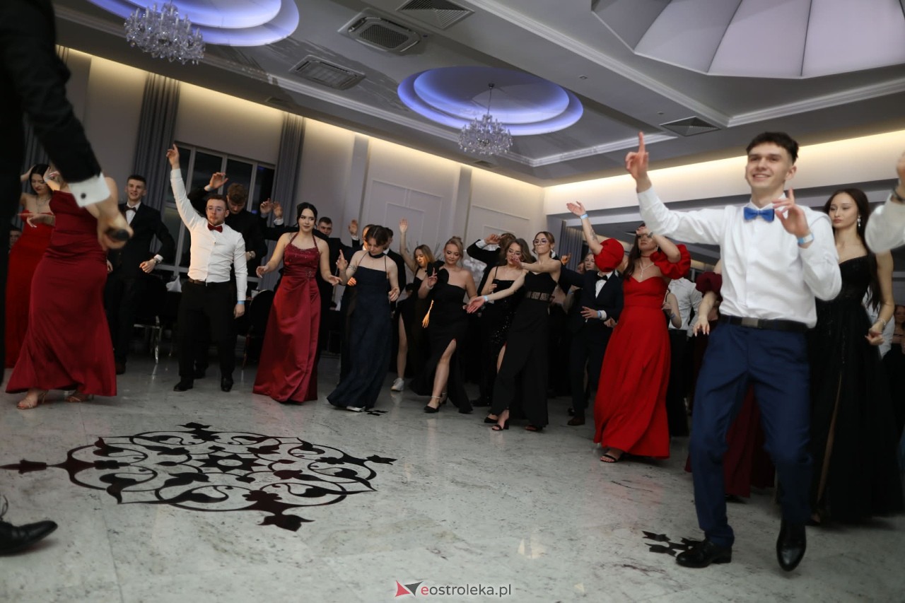 Studniówka w ZSZ nr 2 [07.02.2026] - zdjęcie #228 - eOstroleka.pl