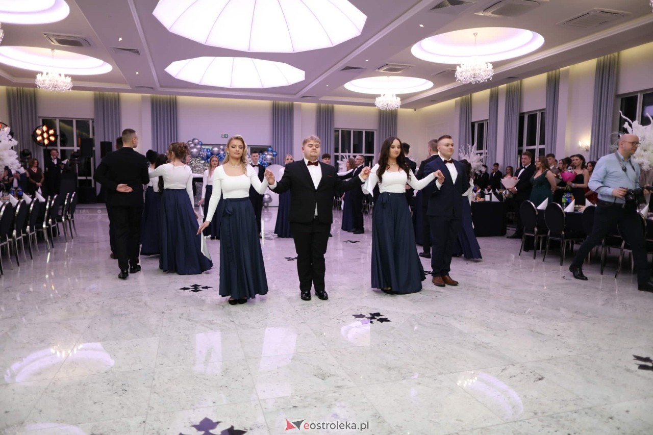 Studniówka w ZSZ nr 2 [07.02.2026] - zdjęcie #383 - eOstroleka.pl