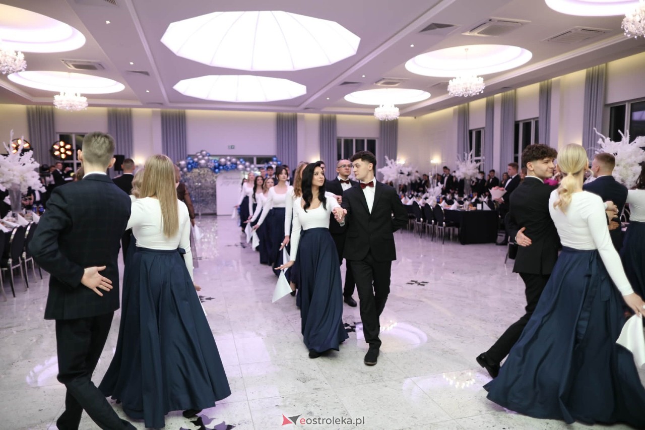 Studniówka w ZSZ nr 2 [07.02.2026] - zdjęcie #376 - eOstroleka.pl