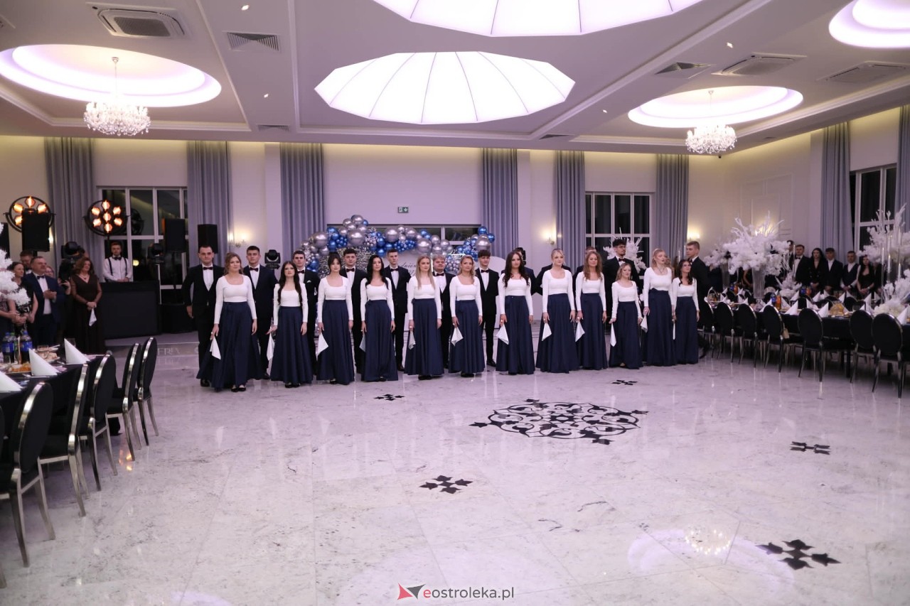 Studniówka w ZSZ nr 2 [07.02.2026] - zdjęcie #374 - eOstroleka.pl