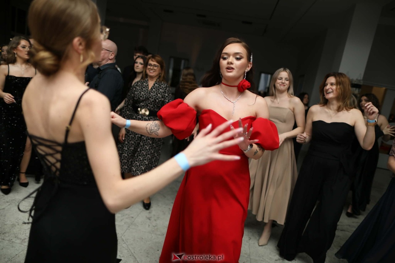 Studniówka w ZSZ nr 2 [07.02.2026] - zdjęcie #199 - eOstroleka.pl