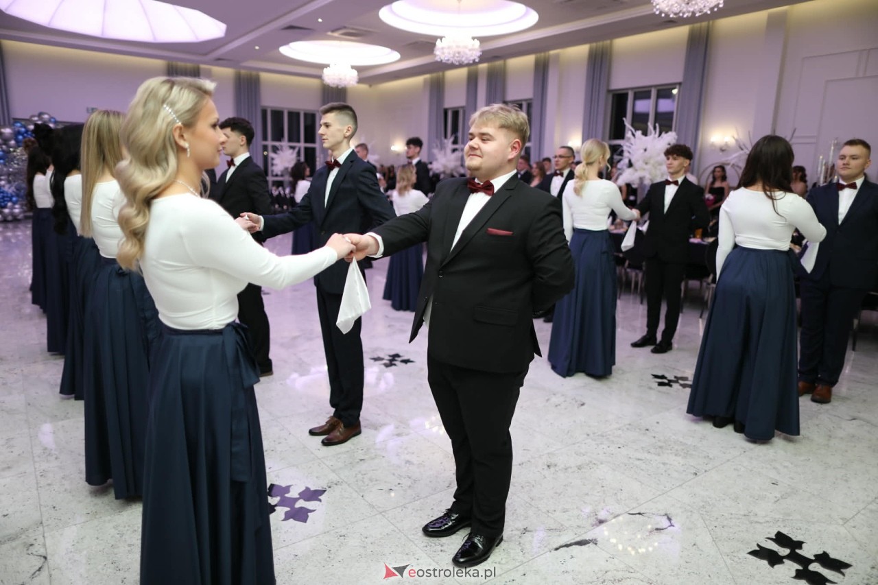 Studniówka w ZSZ nr 2 [07.02.2026] - zdjęcie #369 - eOstroleka.pl