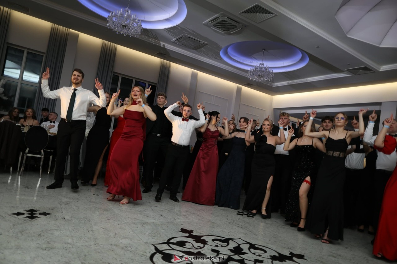 Studniówka w ZSZ nr 2 [07.02.2026] - zdjęcie #172 - eOstroleka.pl