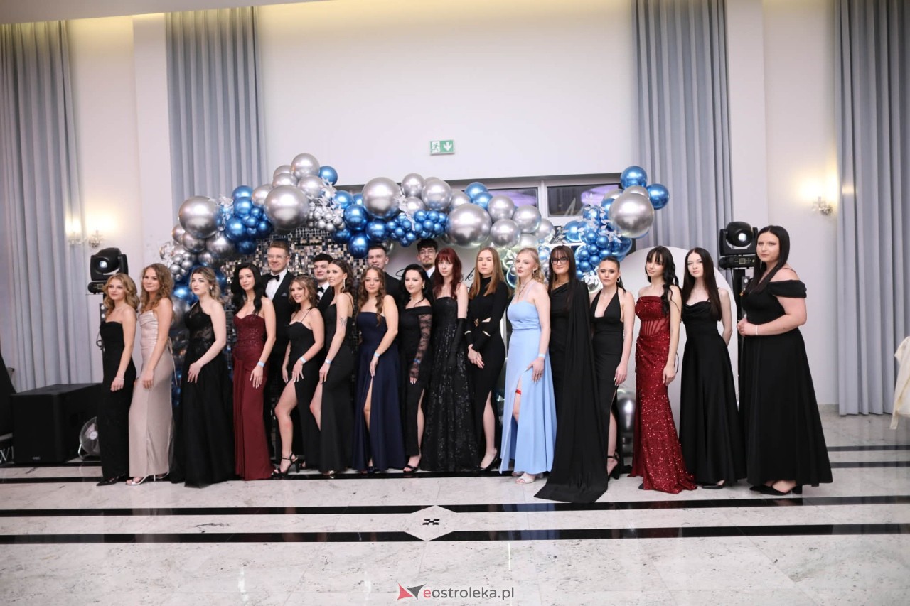 Studniówka w ZSZ nr 2 [07.02.2026] - zdjęcie #276 - eOstroleka.pl