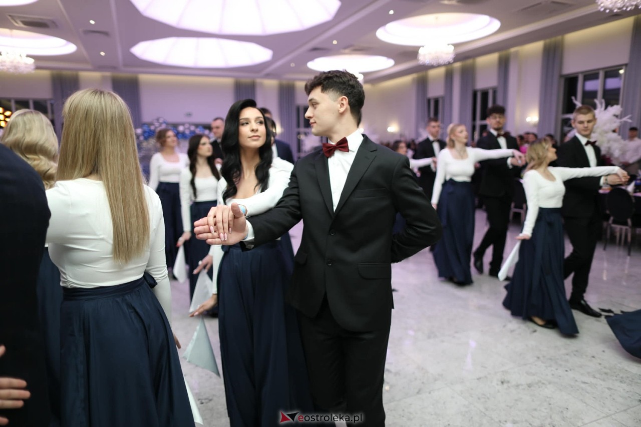 Studniówka w ZSZ nr 2 [07.02.2026] - zdjęcie #348 - eOstroleka.pl