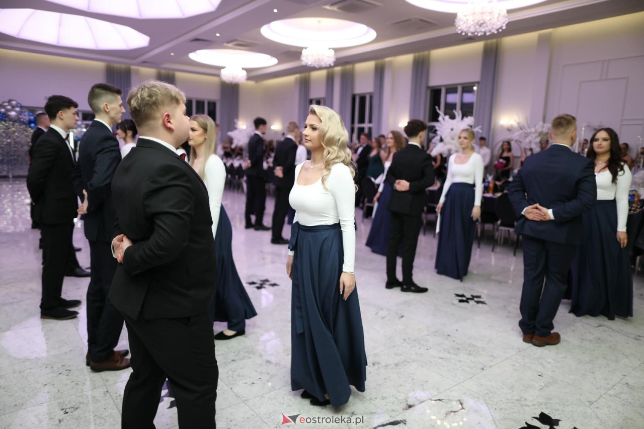 Studniówka w ZSZ nr 2 [07.02.2026] - zdjęcie #346 - eOstroleka.pl