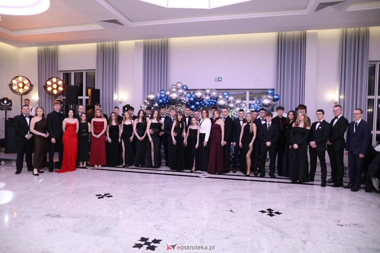 Studniówka w ZSZ nr 2 [07.02.2026] - zdjęcie #271 - eOstroleka.pl