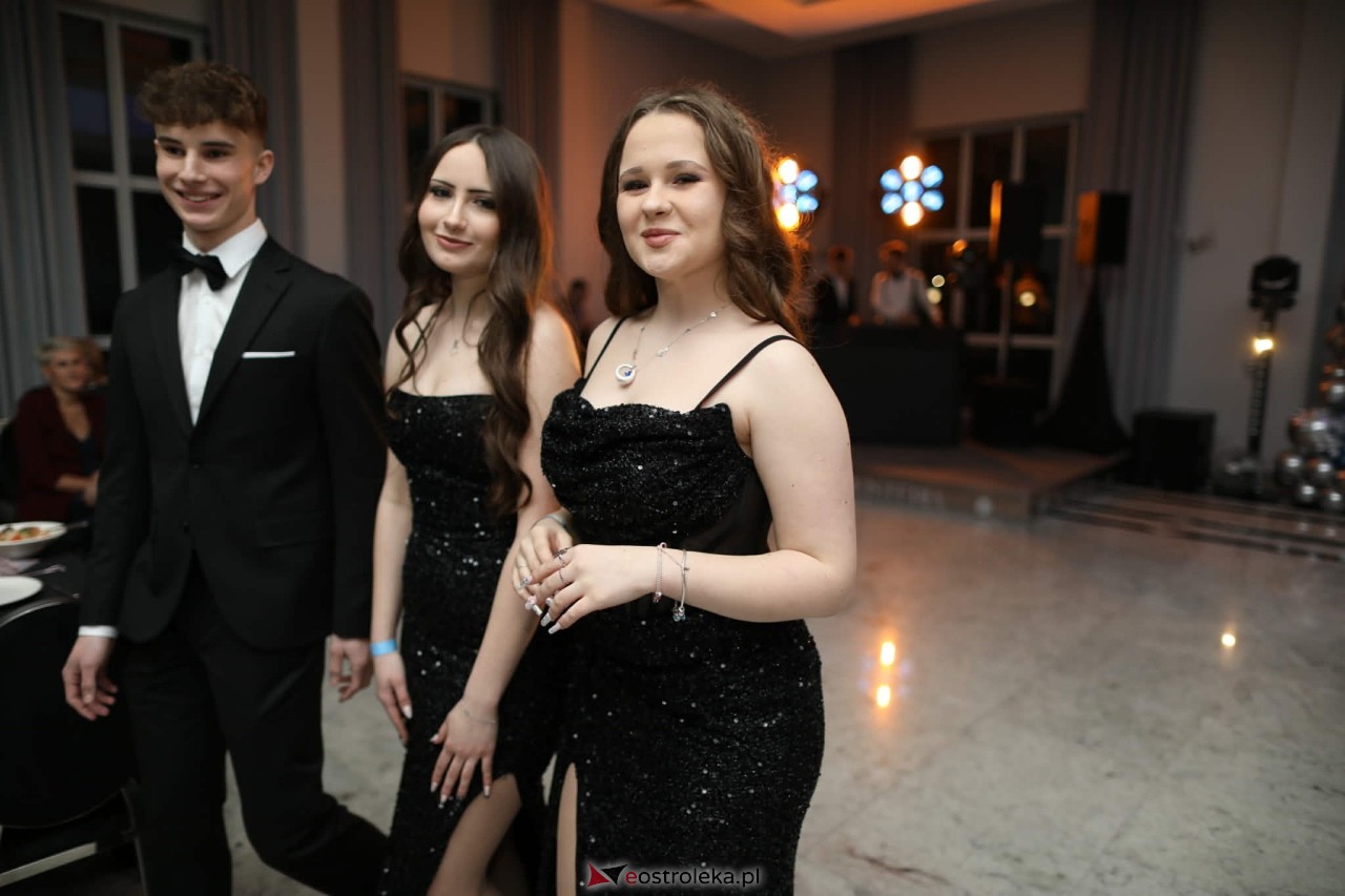 Studniówka w ZSZ nr 2 [07.02.2026] - zdjęcie #106 - eOstroleka.pl