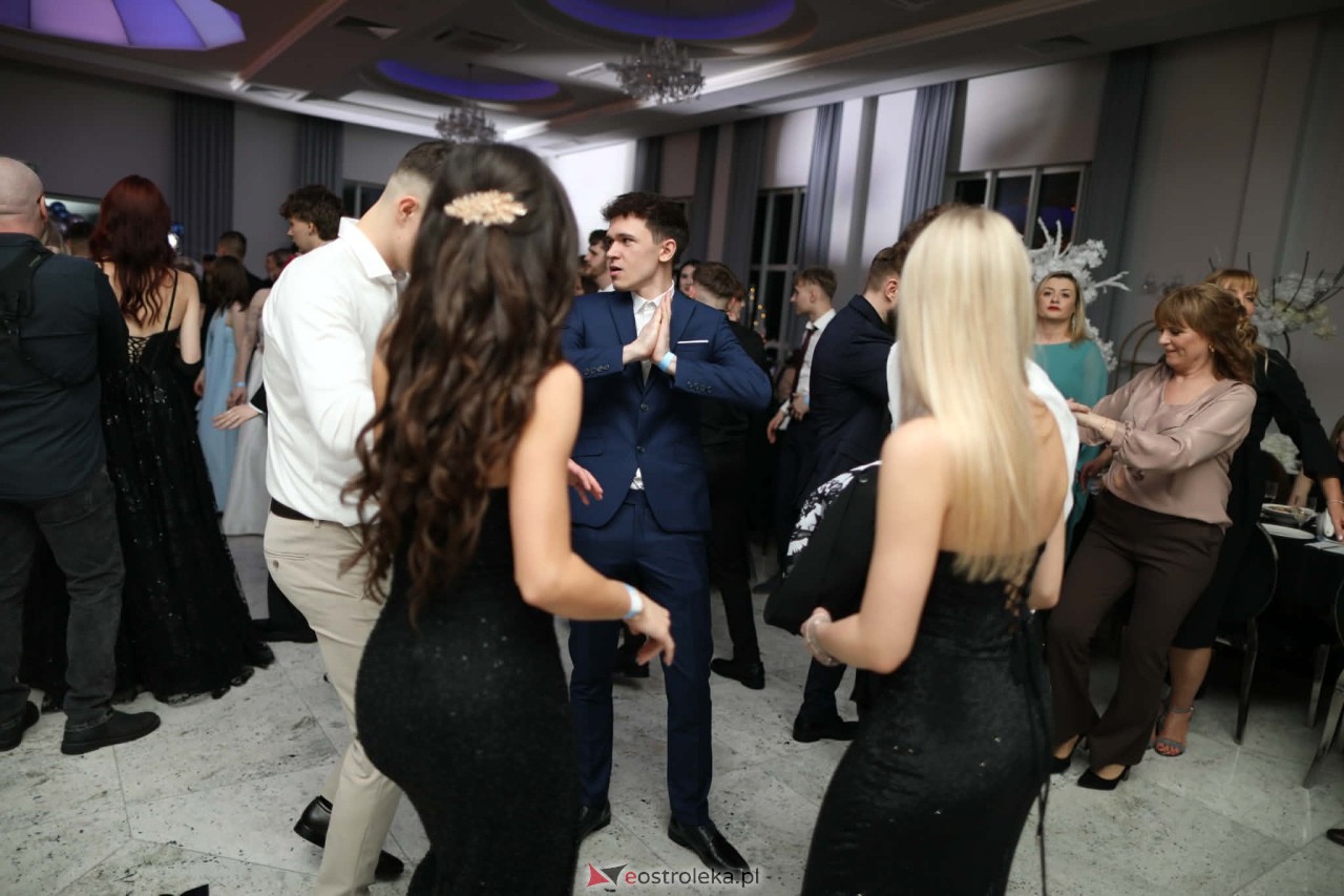 Studniówka w ZSZ nr 2 [07.02.2026] - zdjęcie #95 - eOstroleka.pl