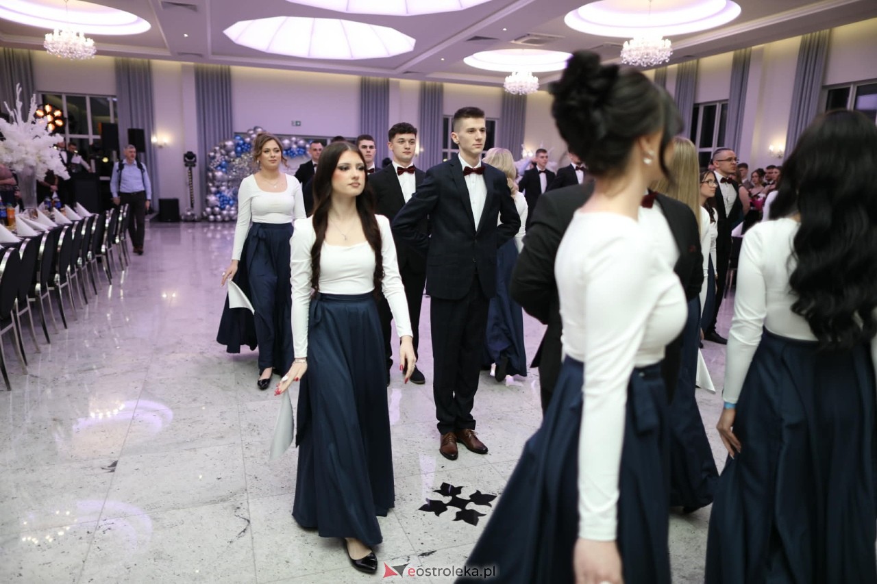 Studniówka w ZSZ nr 2 [07.02.2026] - zdjęcie #332 - eOstroleka.pl