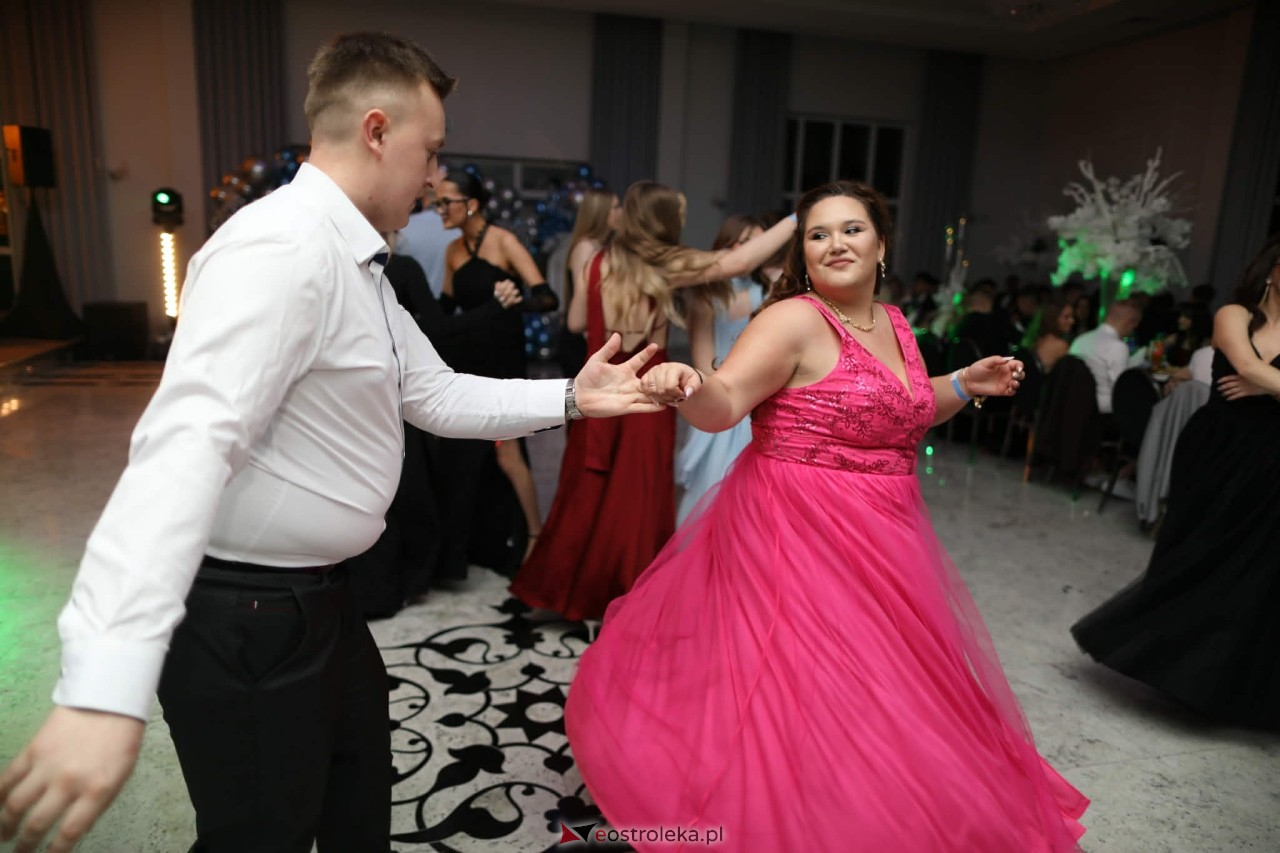 Studniówka w ZSZ nr 2 [07.02.2026] - zdjęcie #192 - eOstroleka.pl