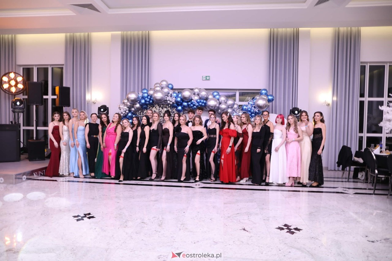 Studniówka w ZSZ nr 2 [07.02.2026] - zdjęcie #264 - eOstroleka.pl