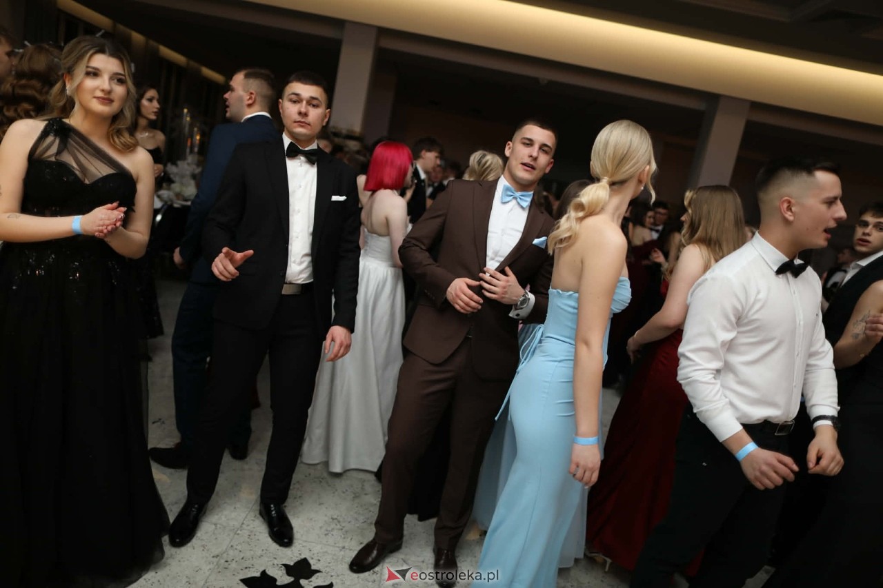 Studniówka w ZSZ nr 2 [07.02.2026] - zdjęcie #186 - eOstroleka.pl