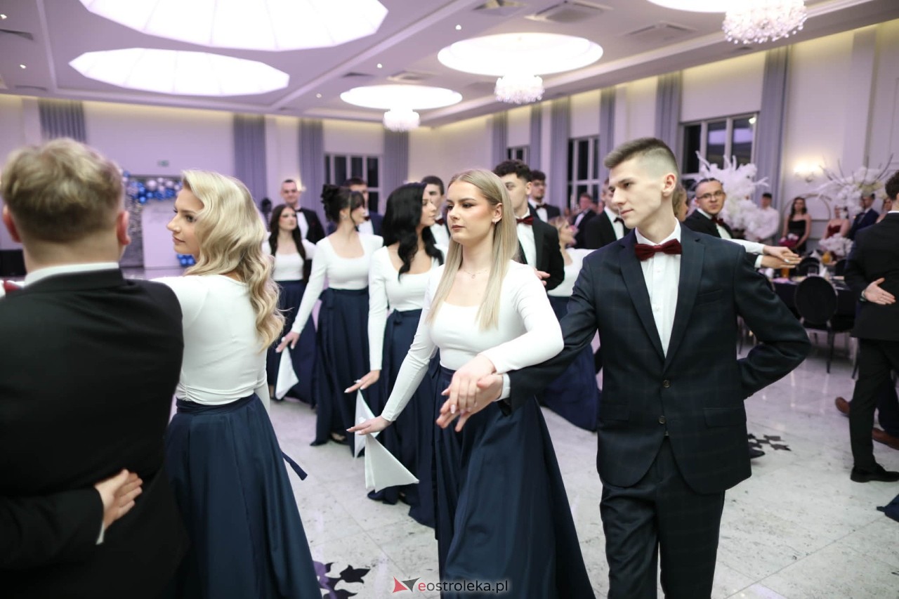 Studniówka w ZSZ nr 2 [07.02.2026] - zdjęcie #320 - eOstroleka.pl