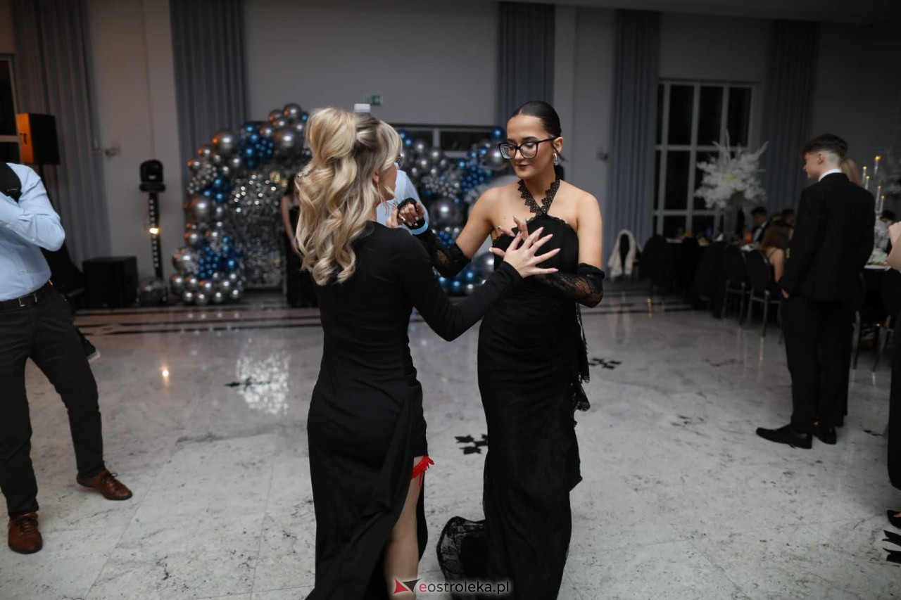 Studniówka w ZSZ nr 2 [07.02.2026] - zdjęcie #169 - eOstroleka.pl