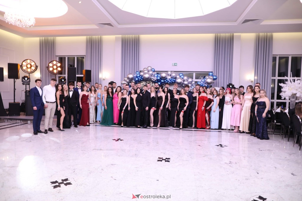 Studniówka w ZSZ nr 2 [07.02.2026] - zdjęcie #261 - eOstroleka.pl