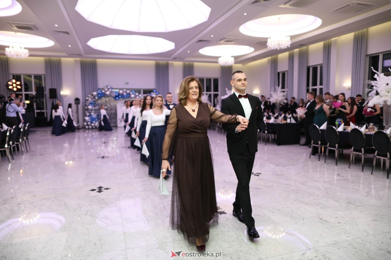 Studniówka w ZSZ nr 2 [07.02.2026] - zdjęcie #315 - eOstroleka.pl