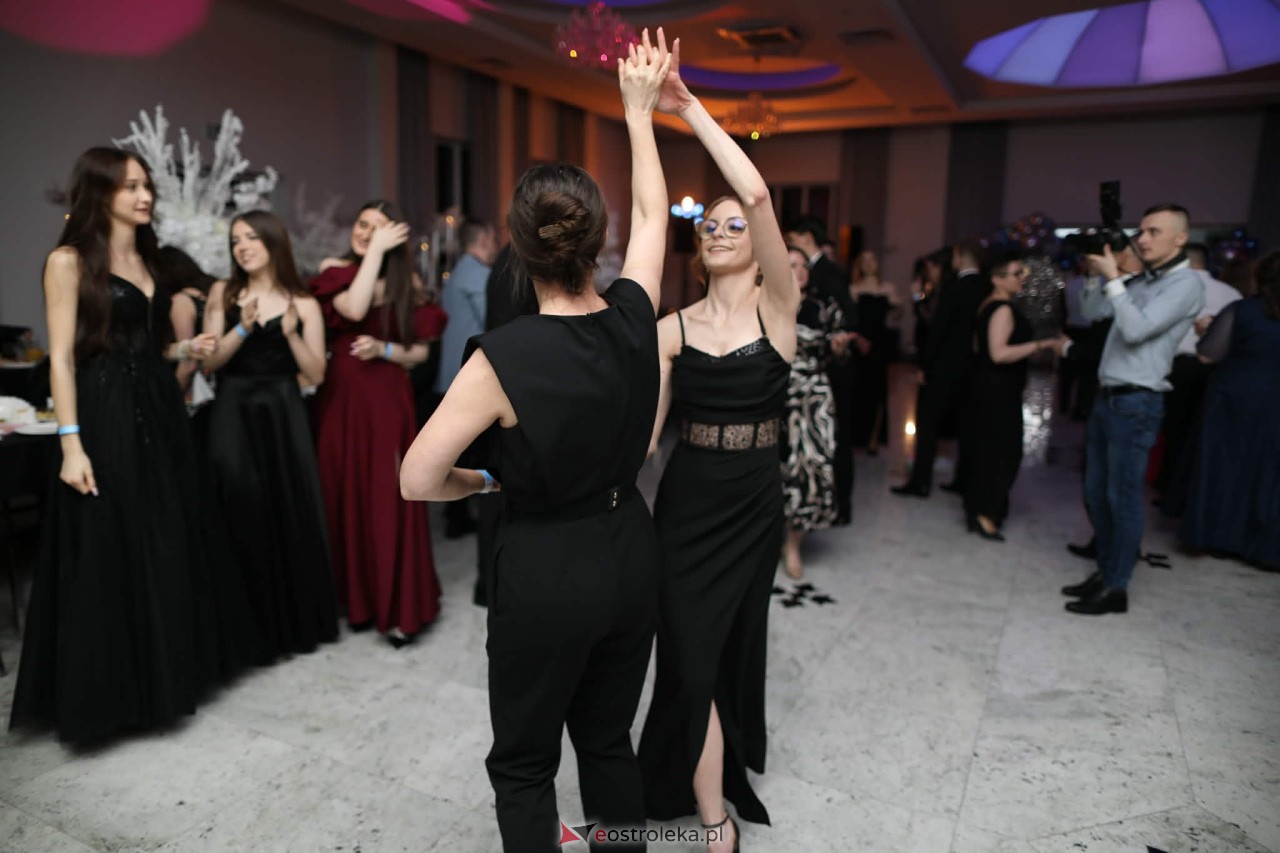 Studniówka w ZSZ nr 2 [07.02.2026] - zdjęcie #163 - eOstroleka.pl