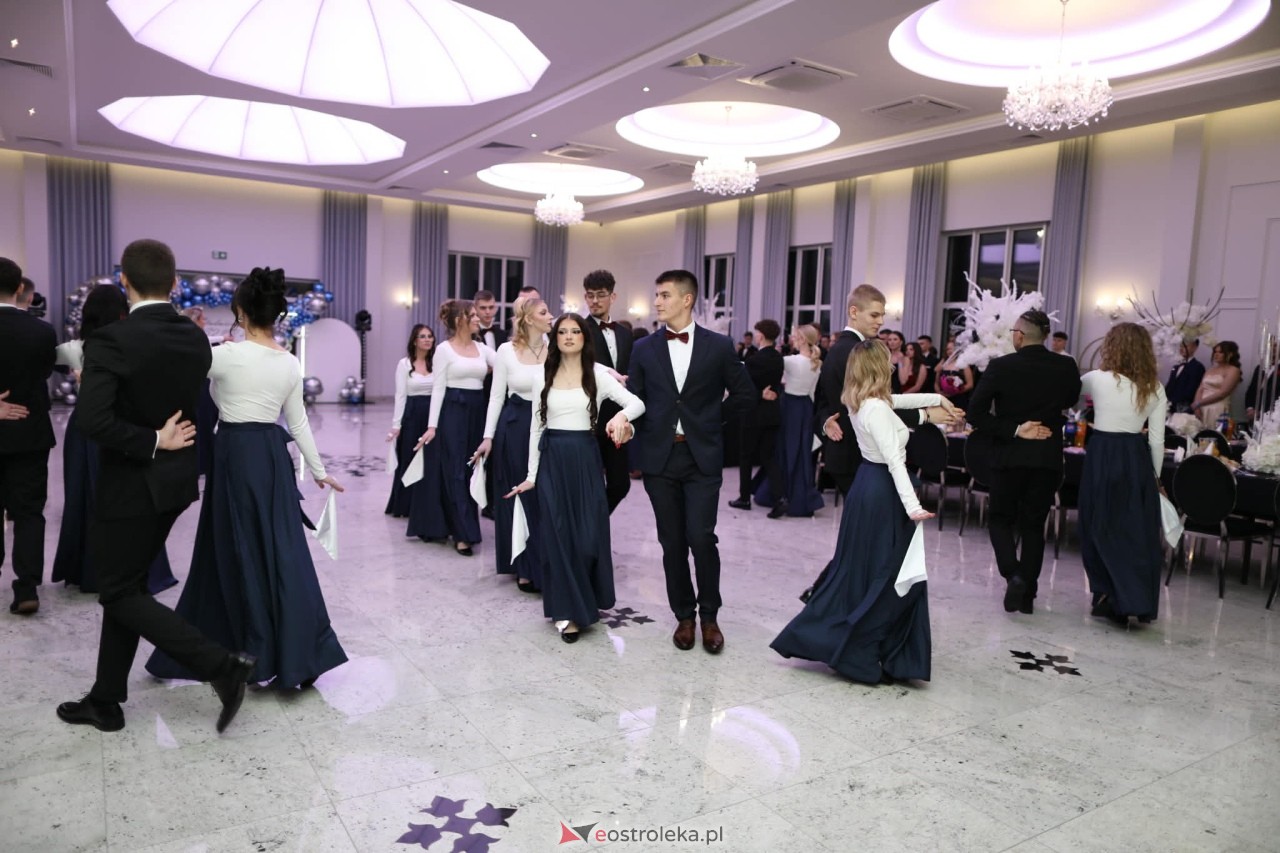 Studniówka w ZSZ nr 2 [07.02.2026] - zdjęcie #310 - eOstroleka.pl