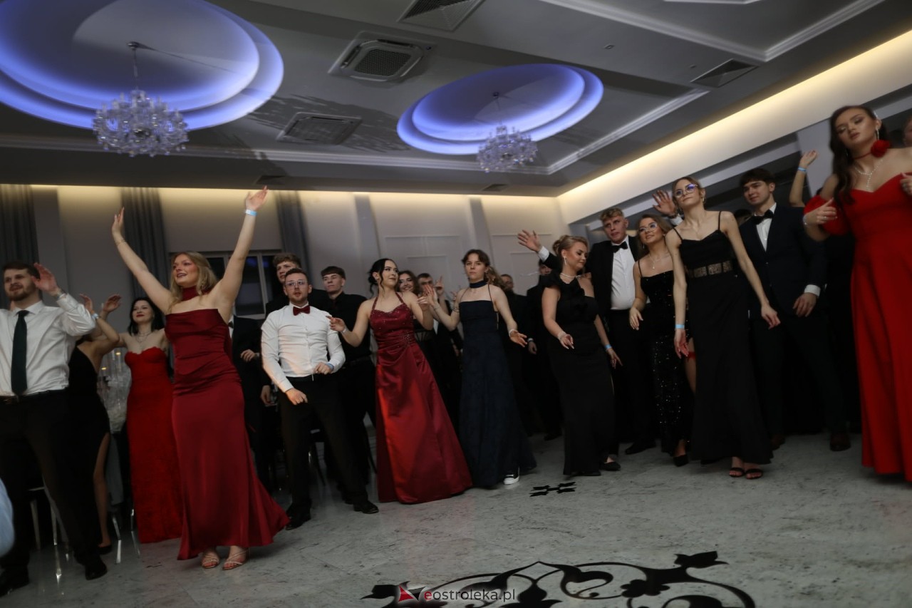 Studniówka w ZSZ nr 2 [07.02.2026] - zdjęcie #153 - eOstroleka.pl