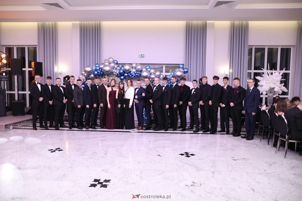 Studniówka w ZSZ nr 2 [07.02.2026] - zdjęcie #256 - eOstroleka.pl