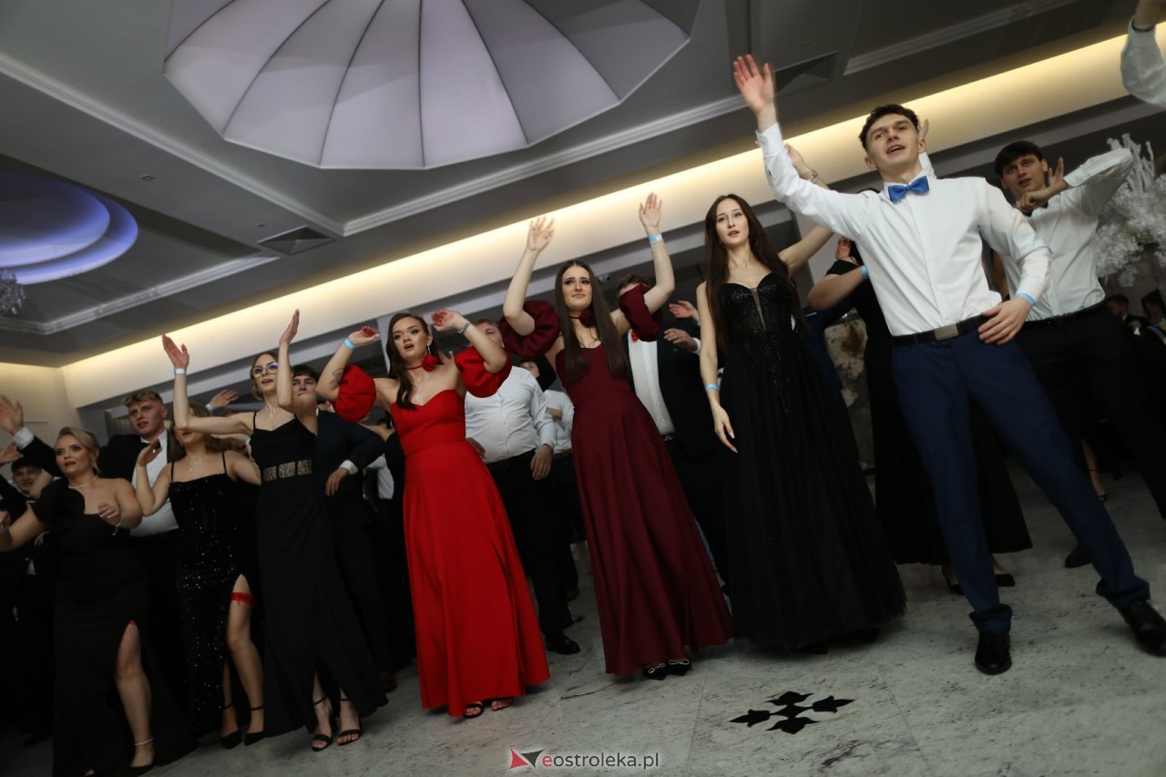 Studniówka w ZSZ nr 2 [07.02.2026] - zdjęcie #139 - eOstroleka.pl