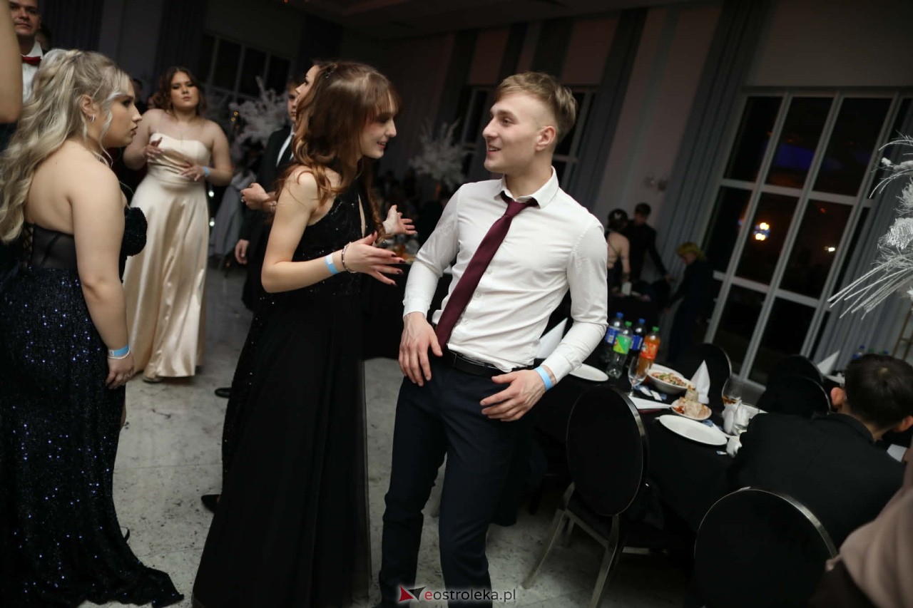 Studniówka w ZSZ nr 2 [07.02.2026] - zdjęcie #135 - eOstroleka.pl