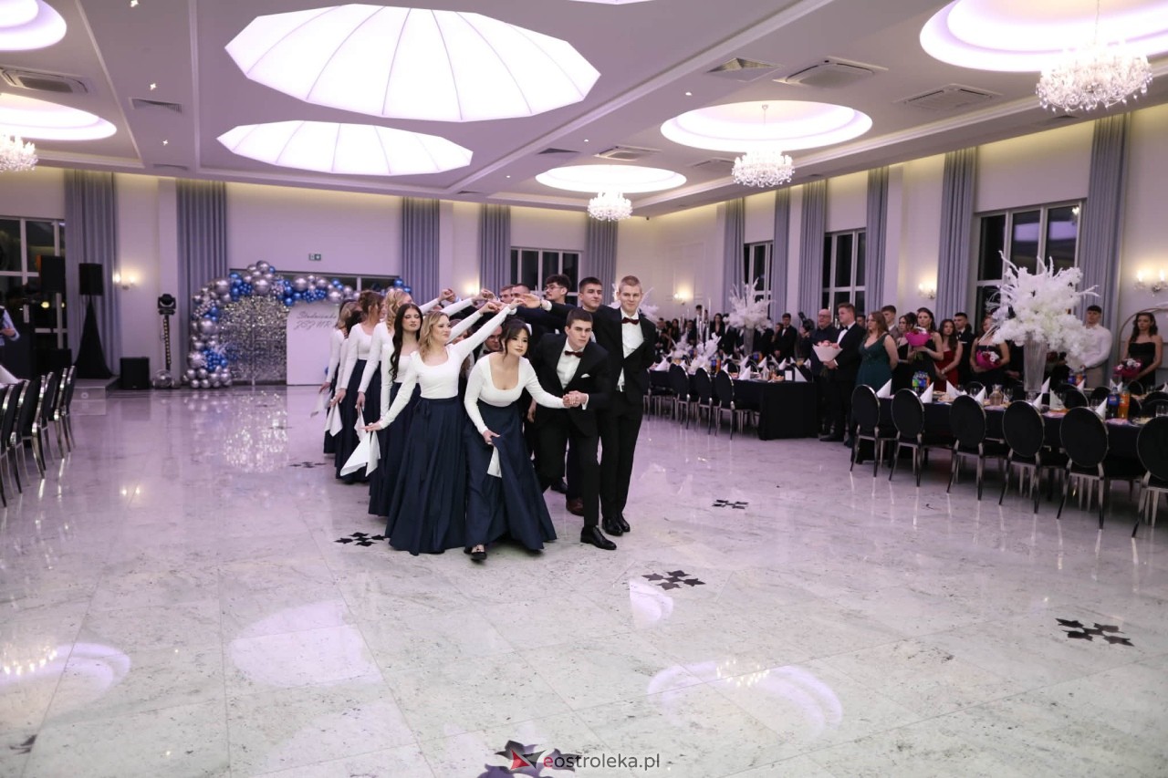 Studniówka w ZSZ nr 2 [07.02.2026] - zdjęcie #303 - eOstroleka.pl