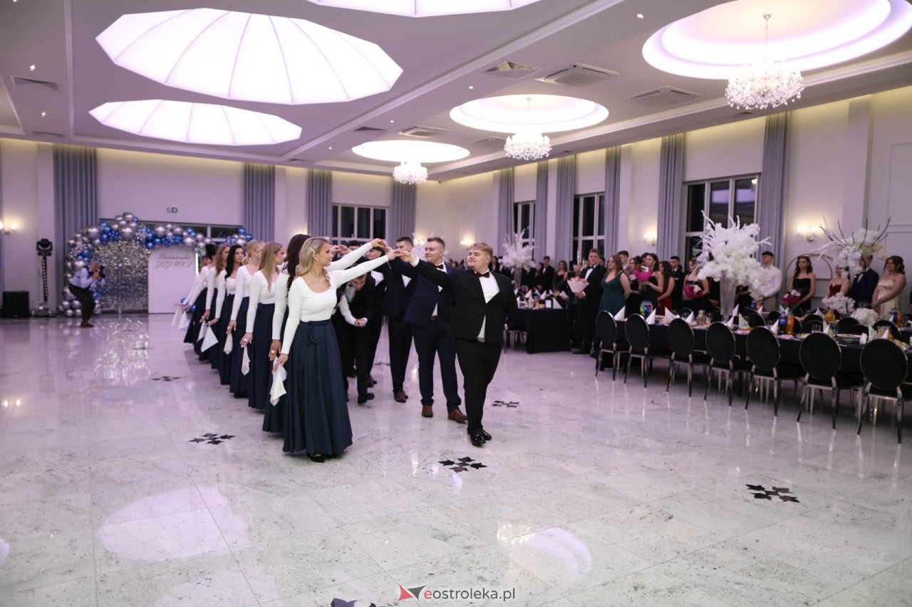 Studniówka w ZSZ nr 2 [07.02.2026] - zdjęcie #50 - eOstroleka.pl