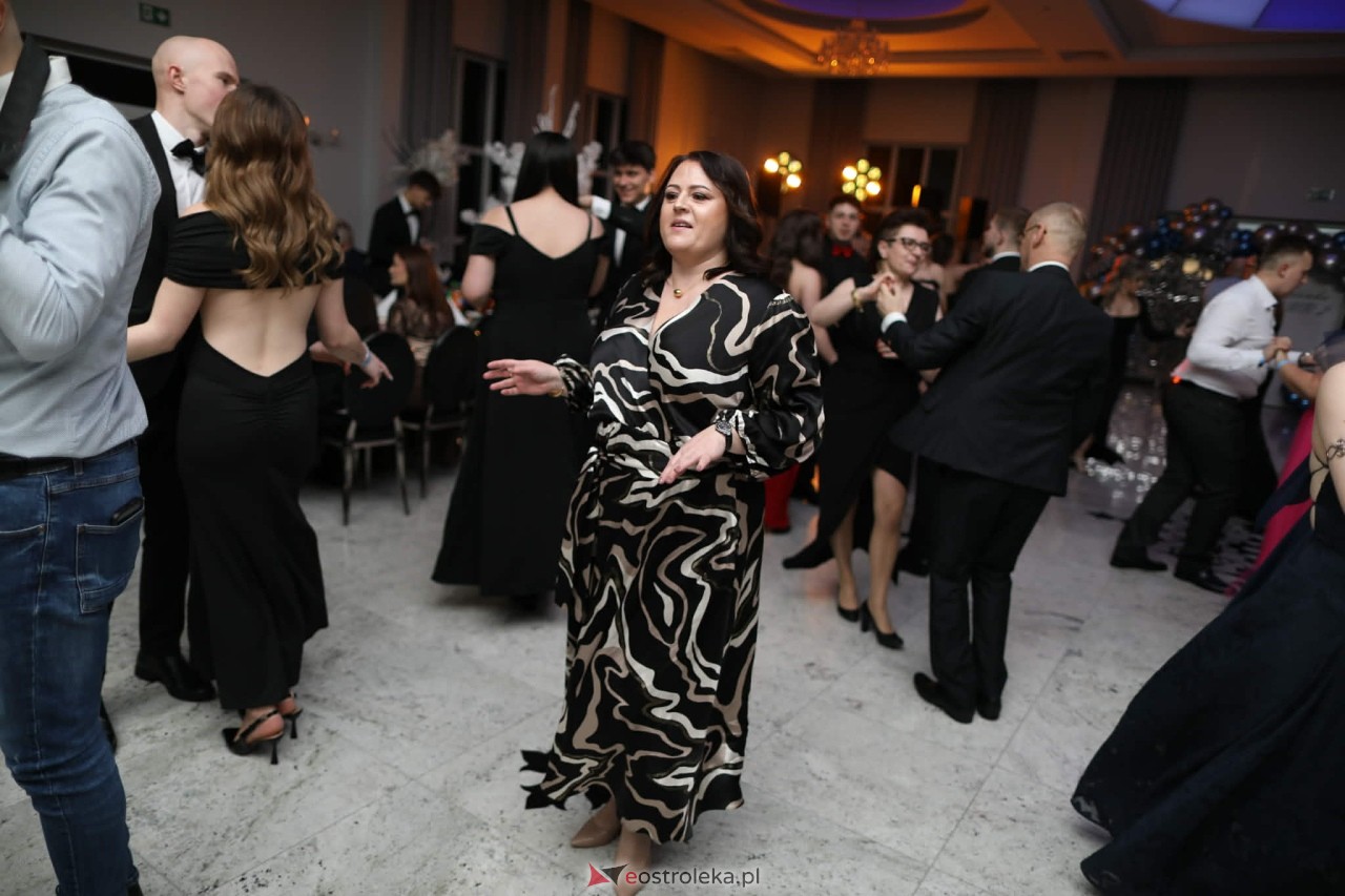 Studniówka w ZSZ nr 2 [07.02.2026] - zdjęcie #125 - eOstroleka.pl