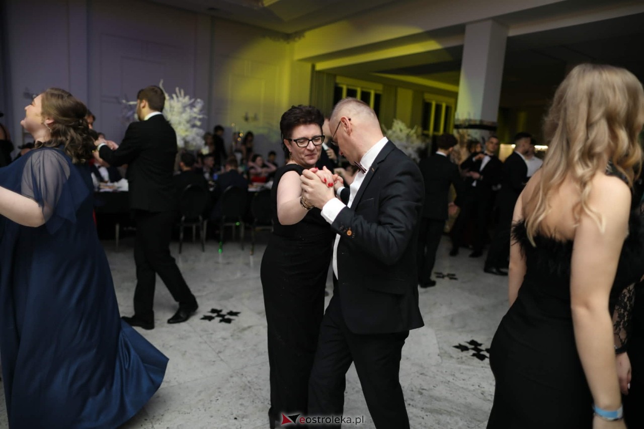 Studniówka w ZSZ nr 2 [07.02.2026] - zdjęcie #119 - eOstroleka.pl