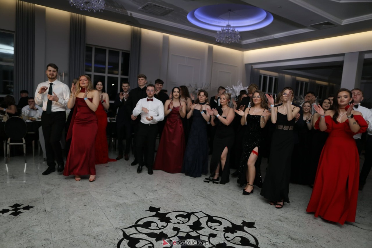 Studniówka w ZSZ nr 2 [07.02.2026] - zdjęcie #115 - eOstroleka.pl