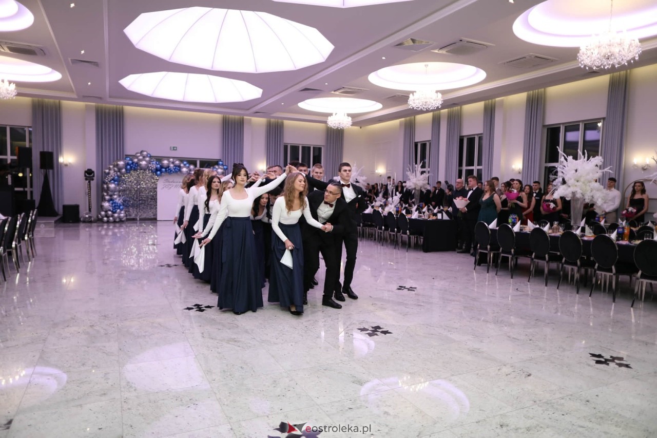 Studniówka w ZSZ nr 2 [07.02.2026] - zdjęcie #41 - eOstroleka.pl