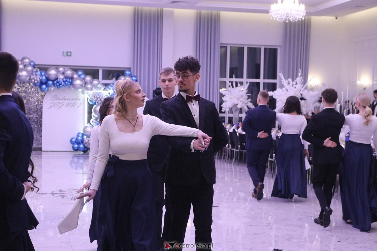 Studniówka w ZSZ nr 2 [07.02.2026] - zdjęcie #83 - eOstroleka.pl