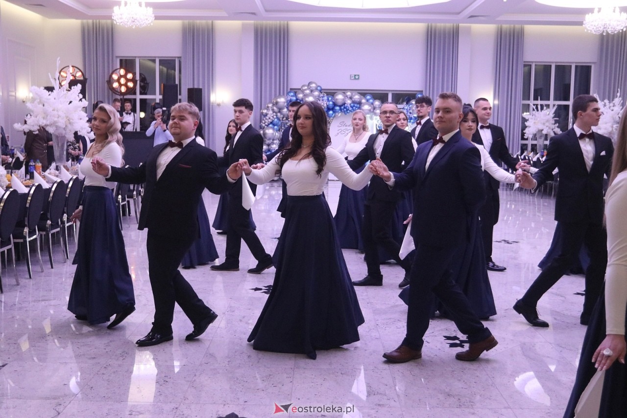 Studniówka w ZSZ nr 2 [07.02.2026] - zdjęcie #81 - eOstroleka.pl