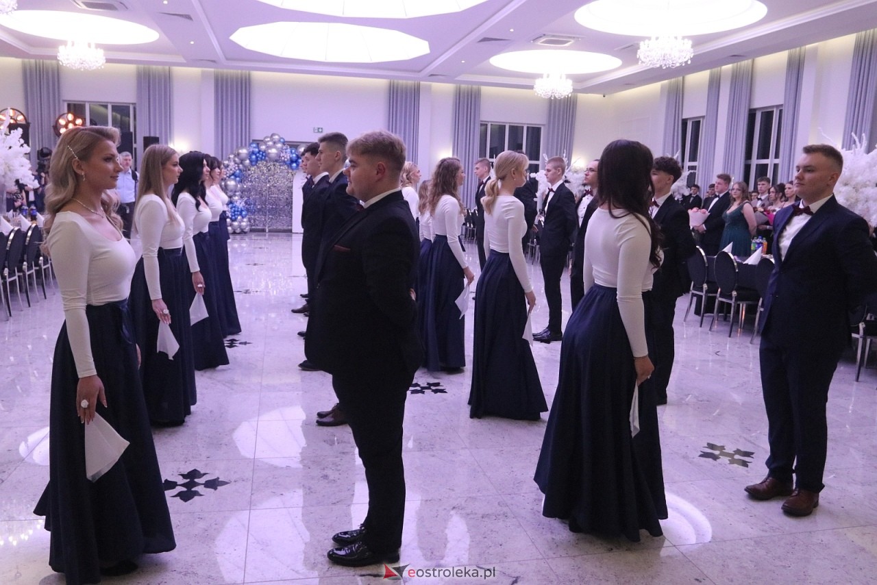 Studniówka w ZSZ nr 2 [07.02.2026] - zdjęcie #65 - eOstroleka.pl