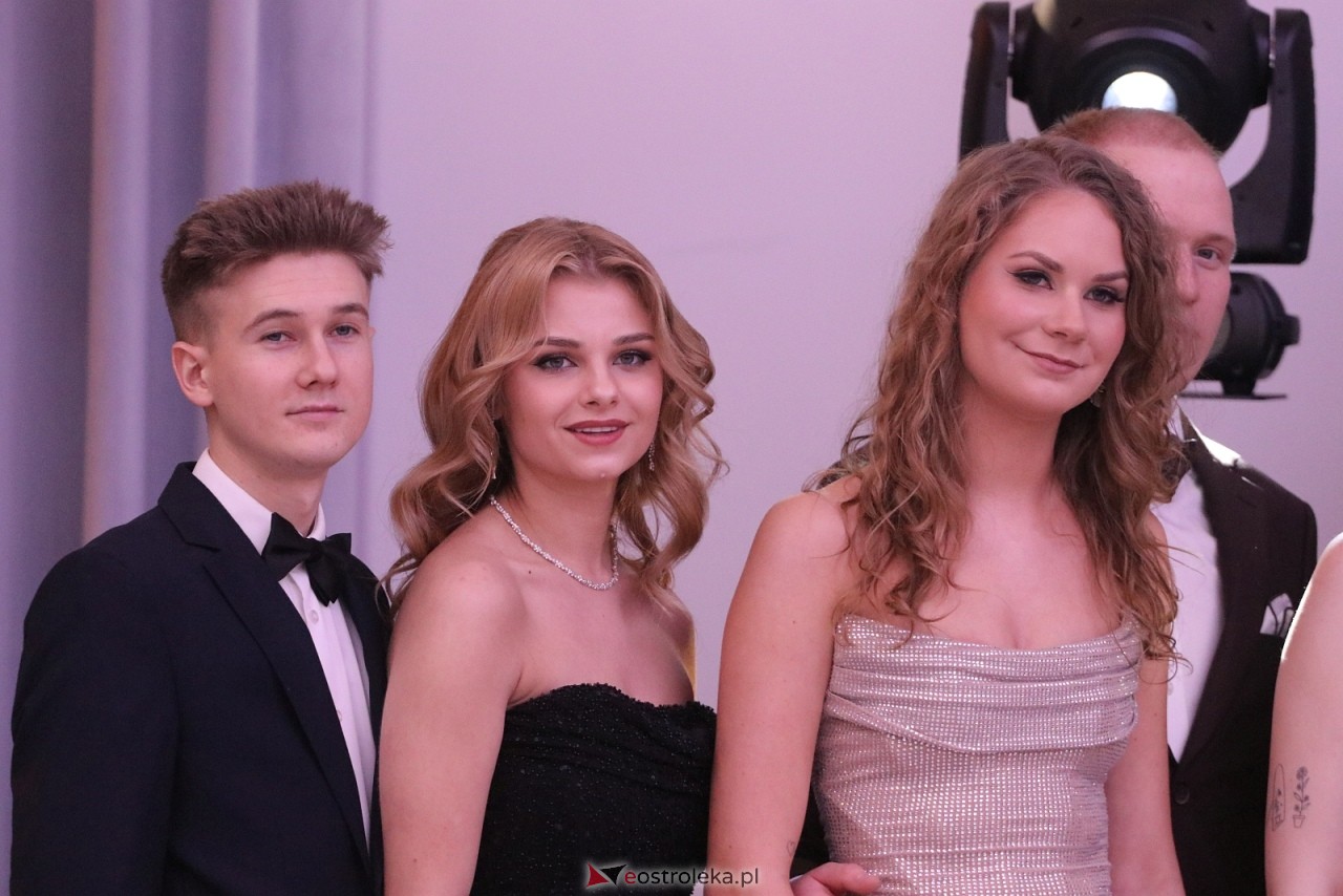 Studniówka w ZSZ nr 2 [07.02.2026] - zdjęcie #50 - eOstroleka.pl