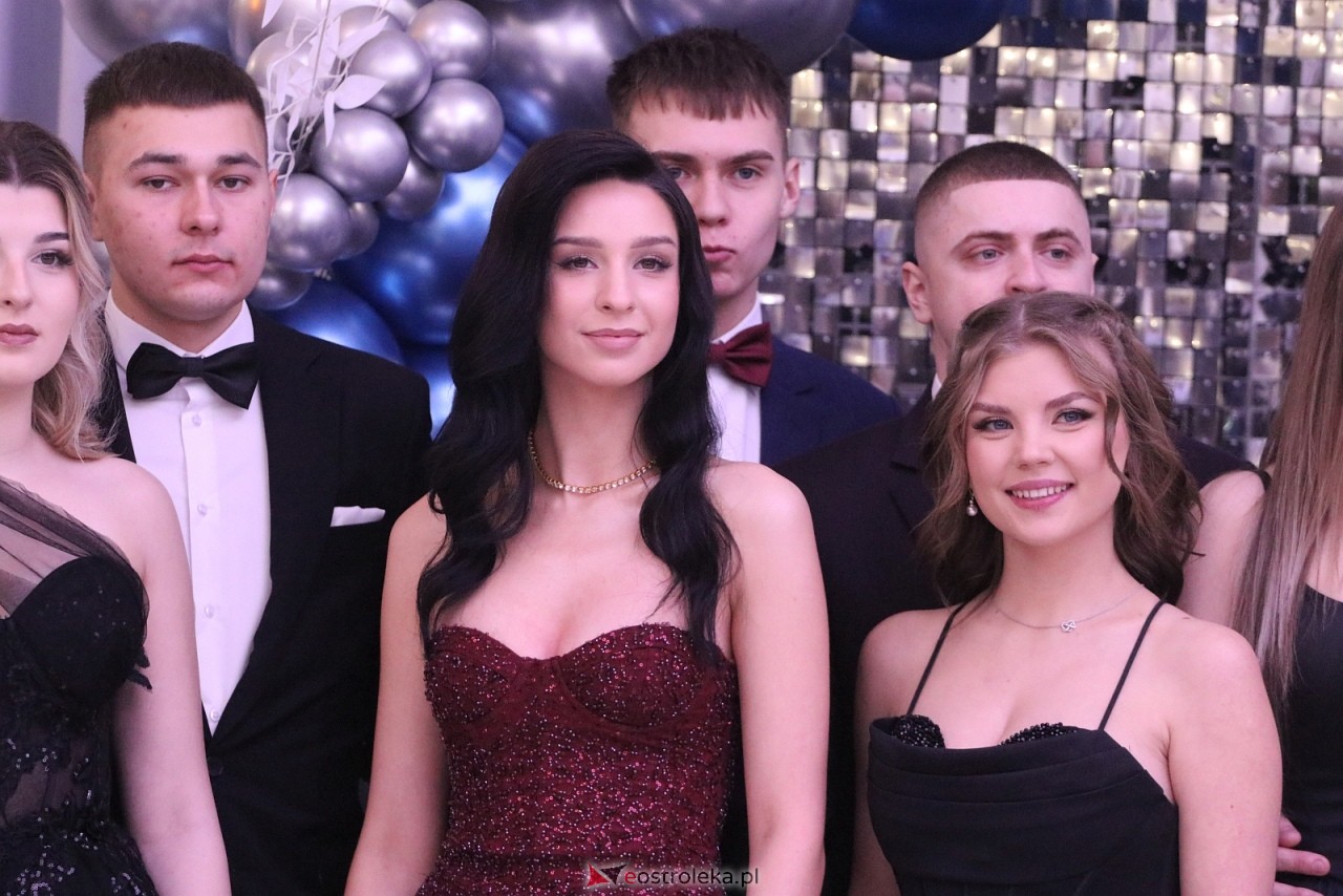 Studniówka w ZSZ nr 2 [07.02.2026] - zdjęcie #49 - eOstroleka.pl