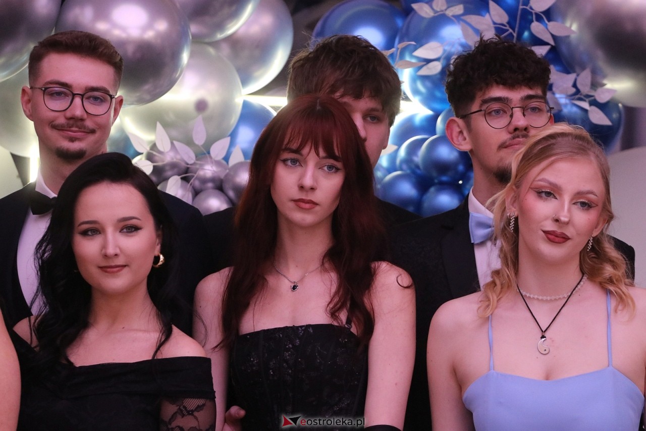 Studniówka w ZSZ nr 2 [07.02.2026] - zdjęcie #48 - eOstroleka.pl