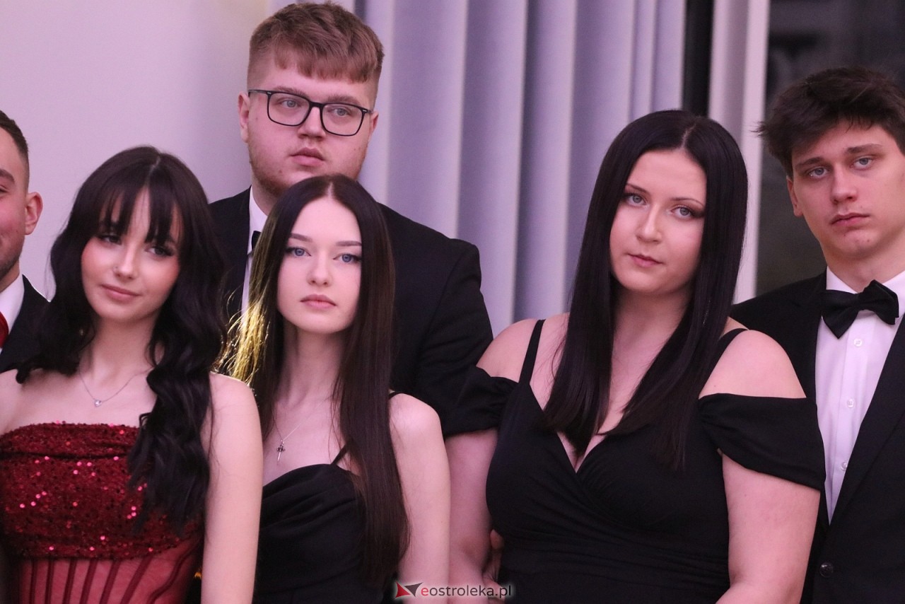 Studniówka w ZSZ nr 2 [07.02.2026] - zdjęcie #47 - eOstroleka.pl