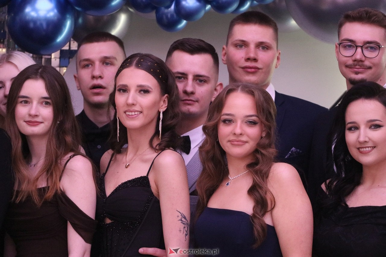 Studniówka w ZSZ nr 2 [07.02.2026] - zdjęcie #46 - eOstroleka.pl